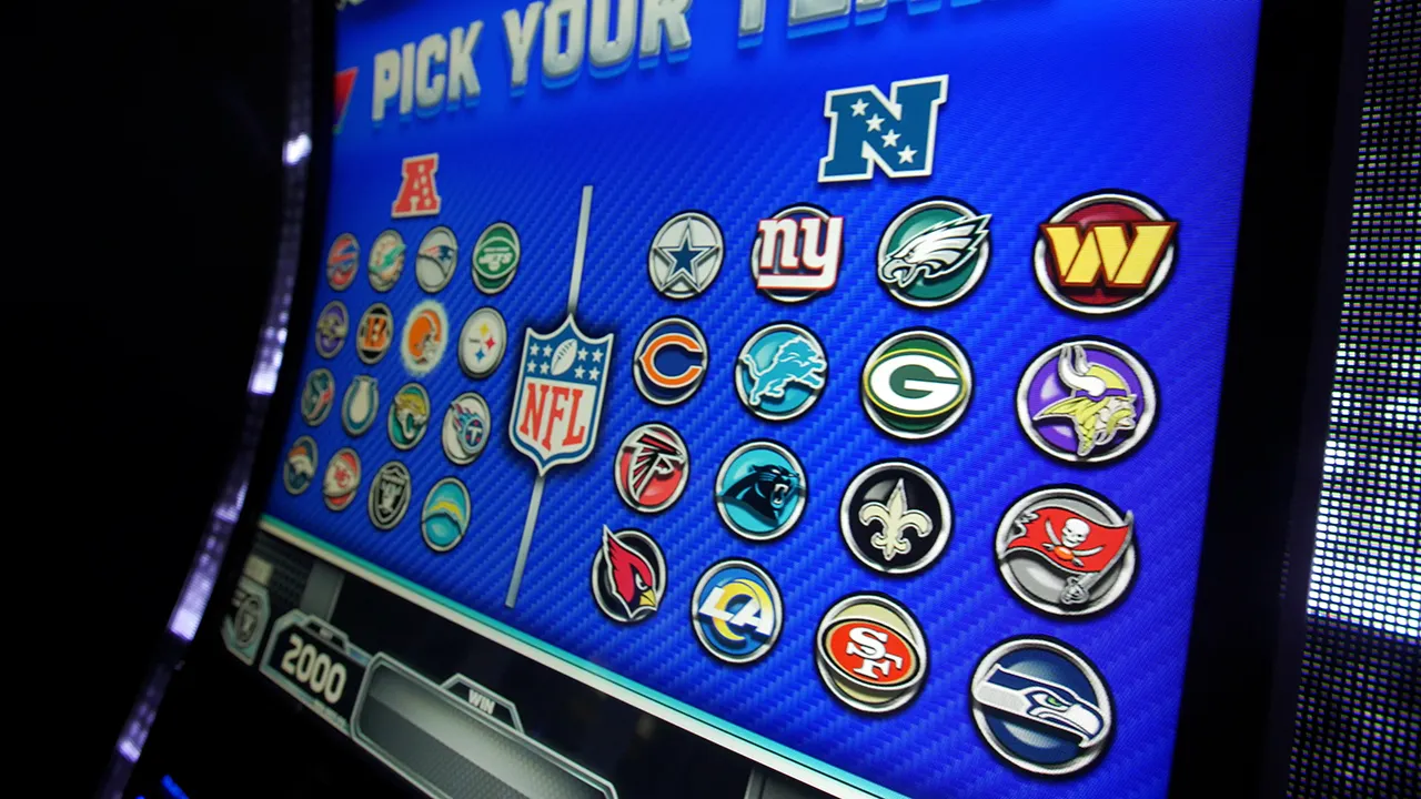 Football Themed Slot Machines